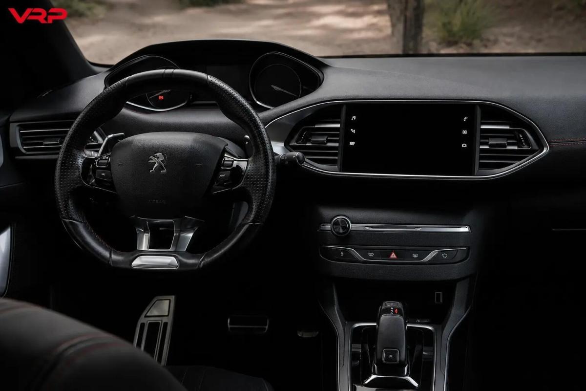 peugeot-308-sw-2018-diesel-1499cc
