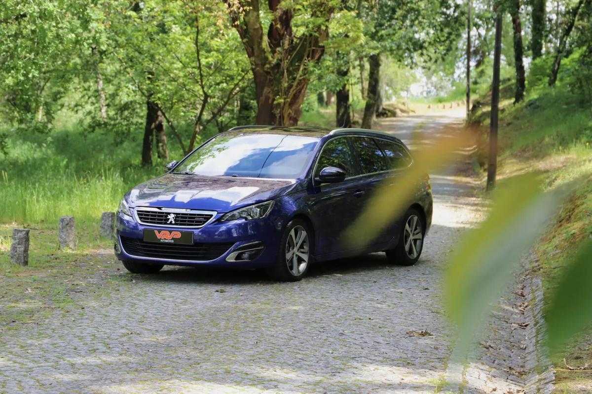 peugeot-308-sw-2015-diesel-1997cc