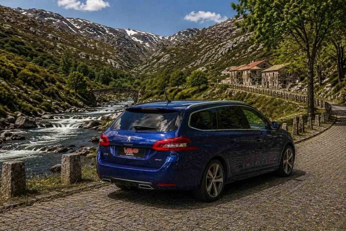 peugeot-308-sw-2015-diesel-1997cc