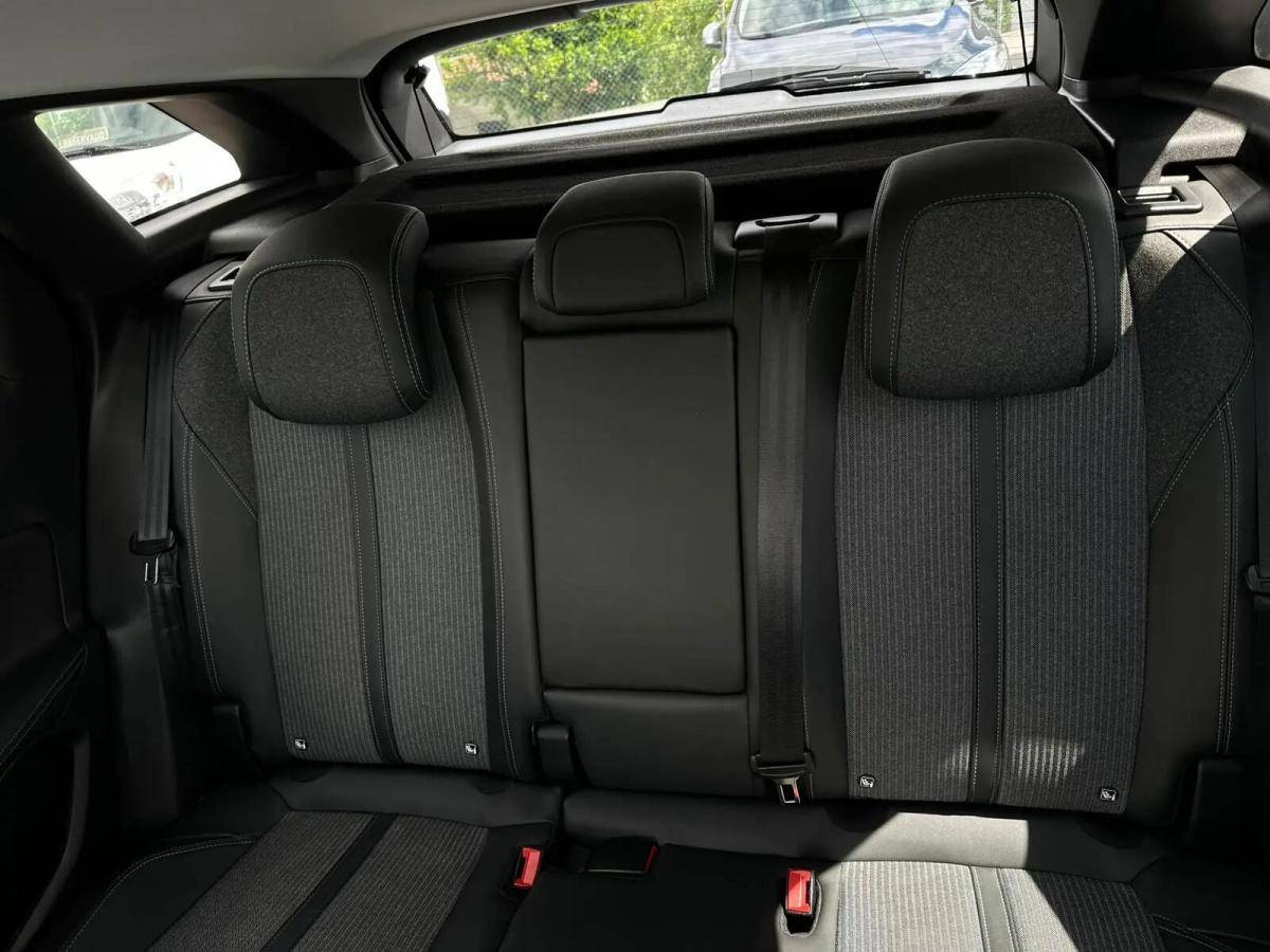 peugeot-3008-2021-diesel-1499cc