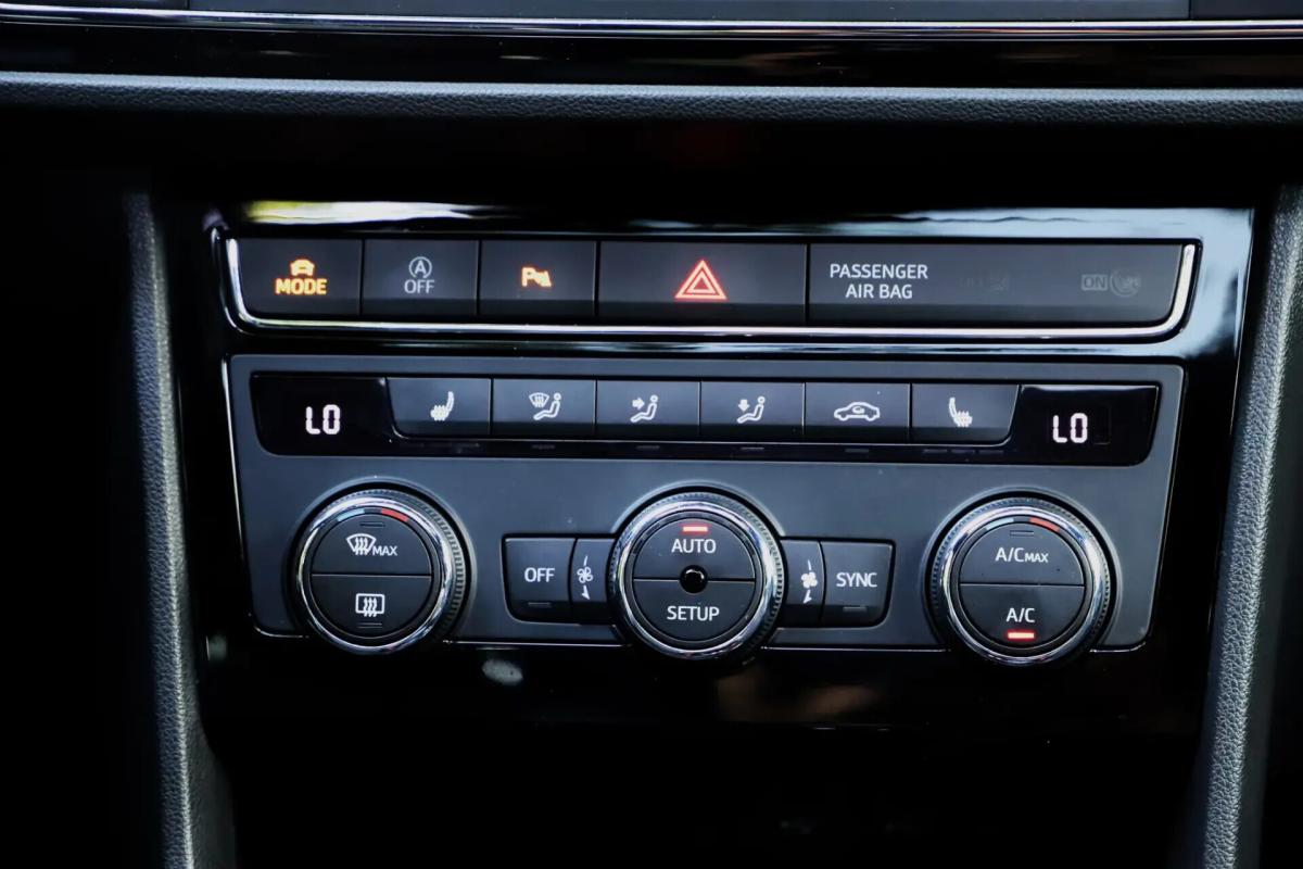 seat-leon-2018-diesel-1968cc