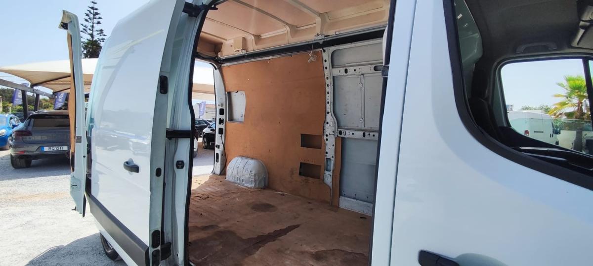 renault-master-2013-diesel-2298cc