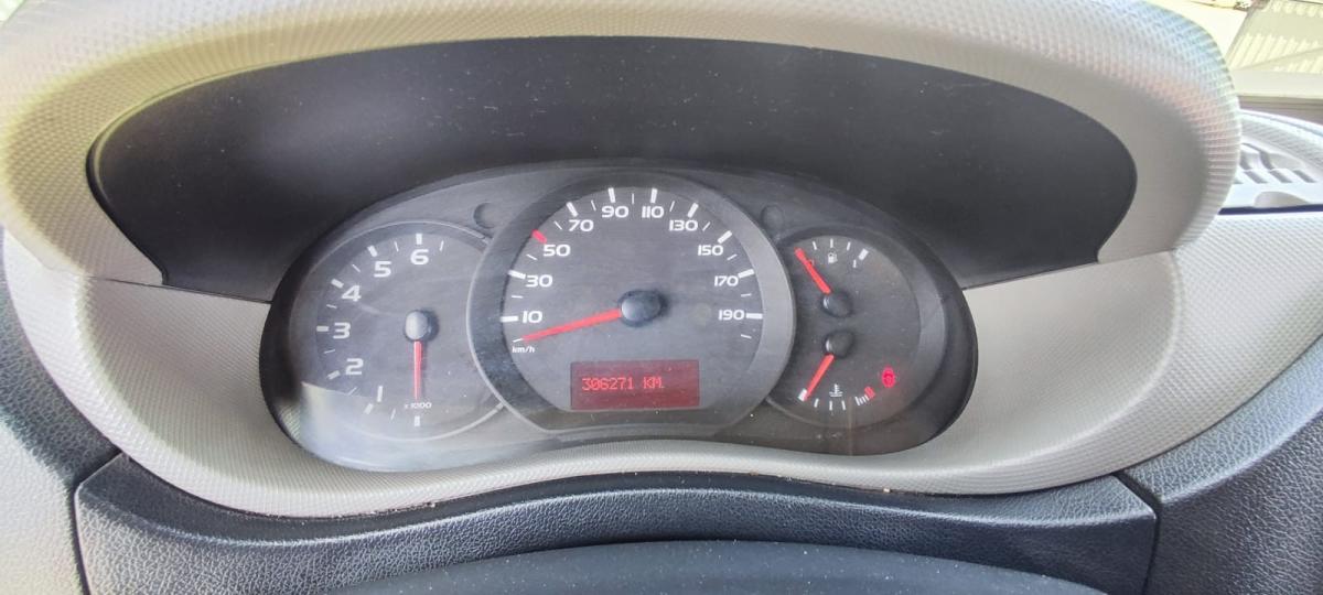 renault-master-2013-diesel-2298cc