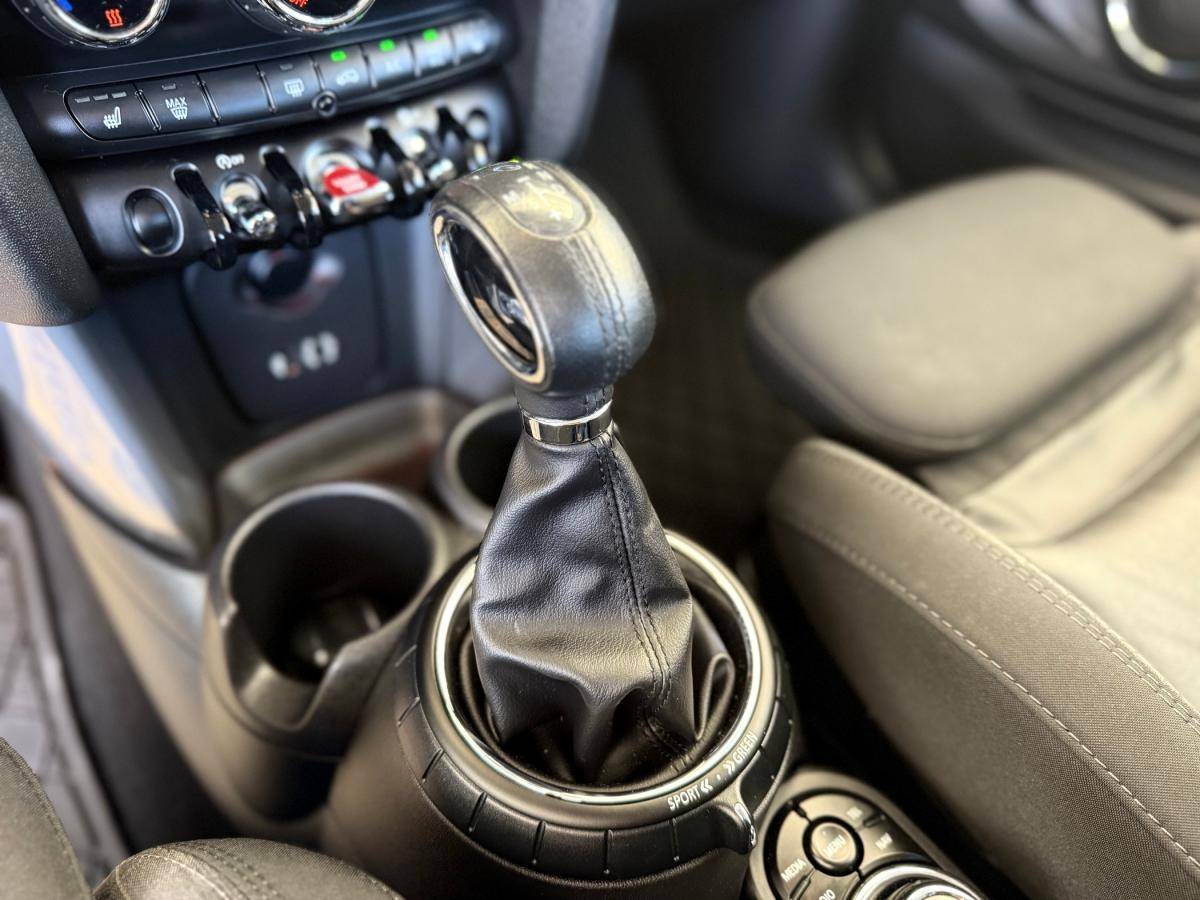 mini-cooper-2018-gasolina-1499cc