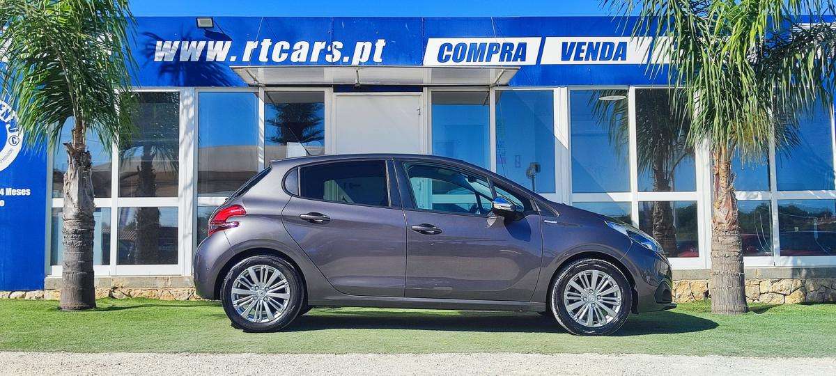 peugeot-208-2018-gasolina-1199cc