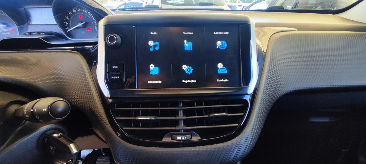 peugeot-208-2018-gasolina-1199cc
