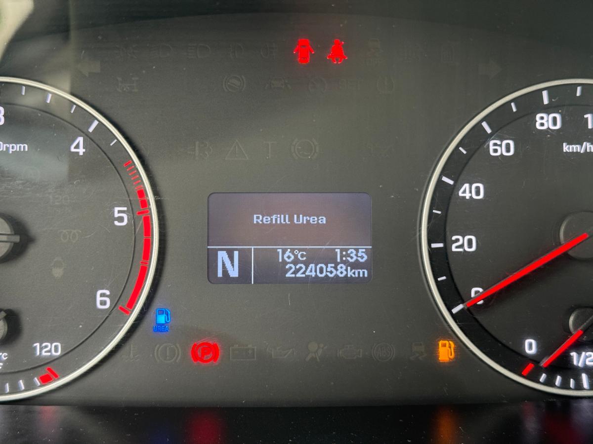 hyundai-h350-2019-diesel-2497cc