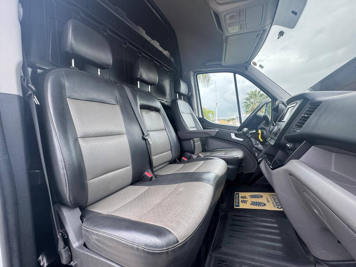 hyundai-h350-2019-diesel-2497cc