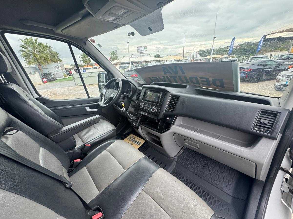 hyundai-h350-2019-diesel-2497cc