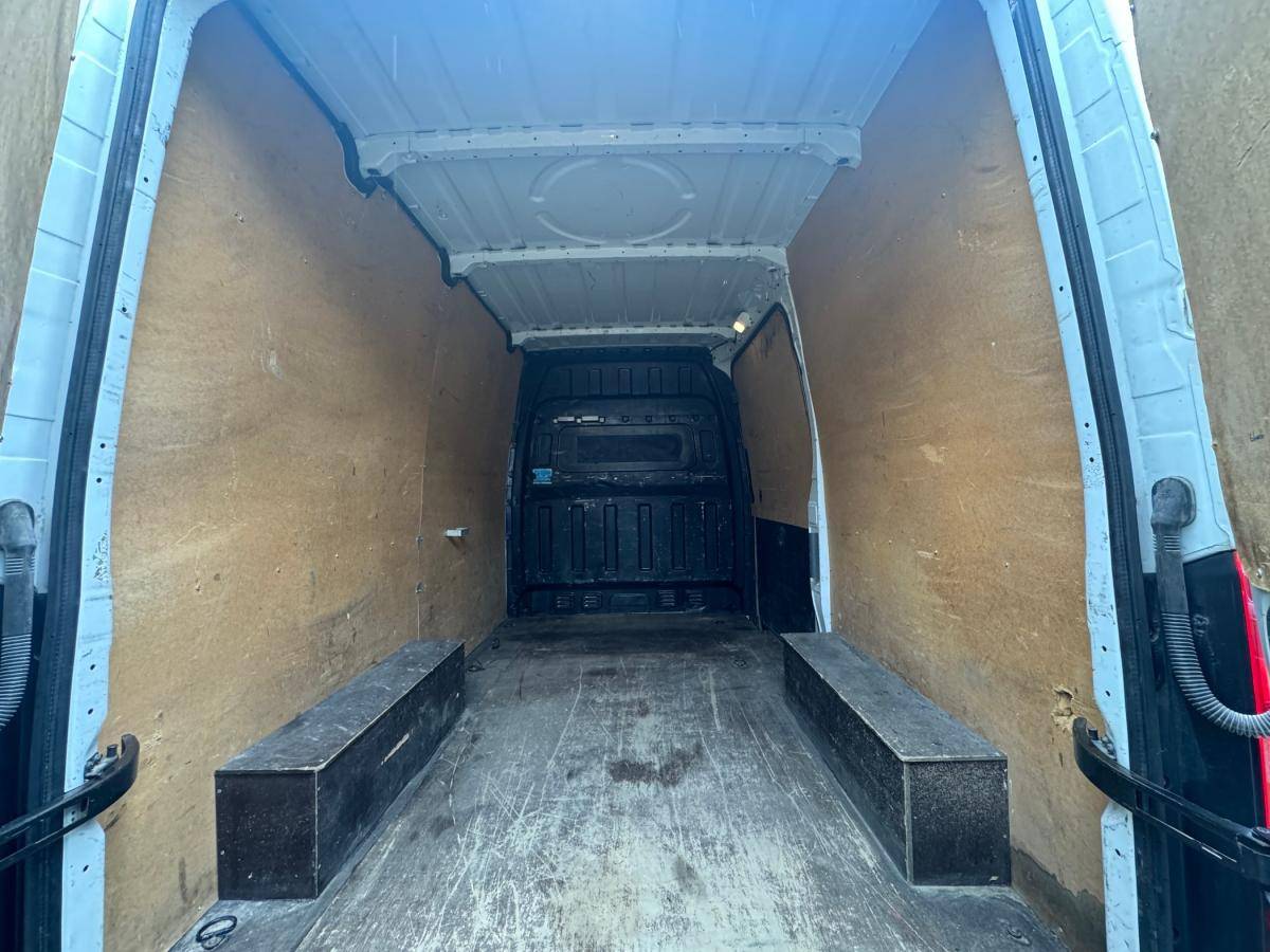 hyundai-h350-2019-diesel-2497cc