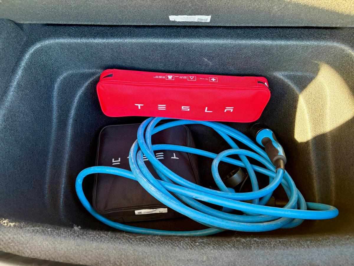 tesla-model-y-2022-eletrico-0cc