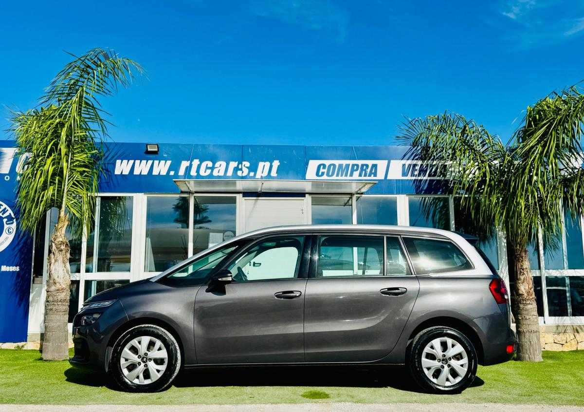 citroen-c4-grand-picasso-2018-diesel-1560cc