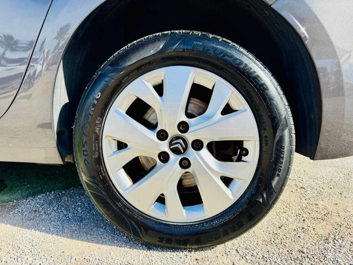 citroen-c4-grand-picasso-2018-diesel-1560cc