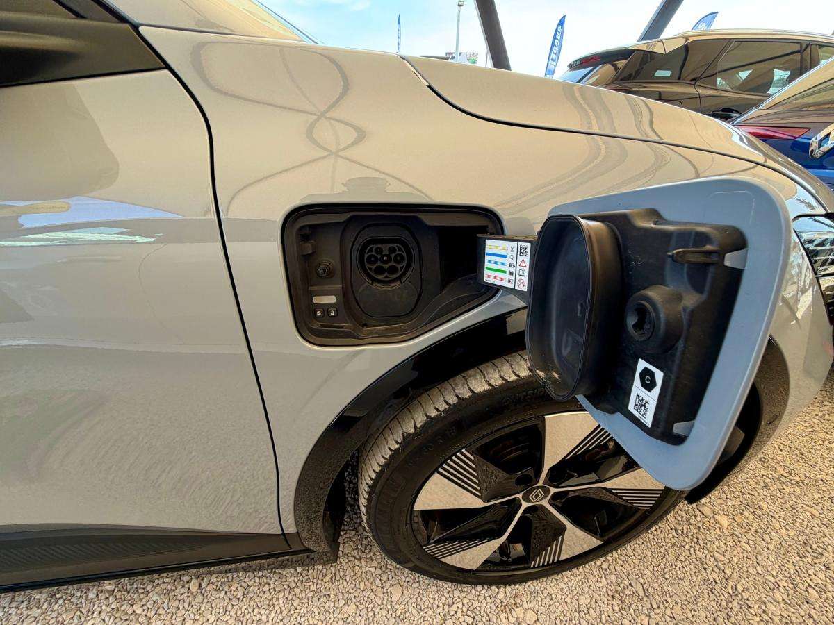 renault-megane-2023-eletrico-0cc
