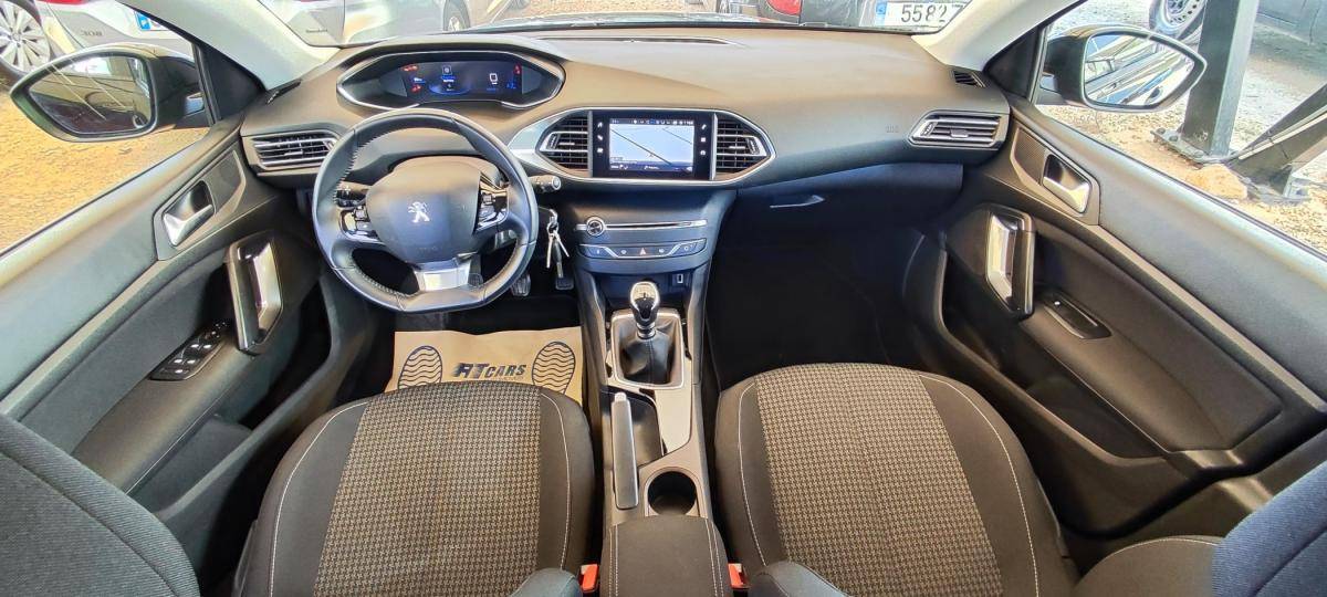 peugeot-308-sw-2021-diesel-1499cc