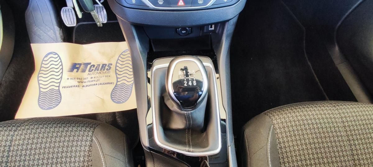 peugeot-308-sw-2021-diesel-1499cc