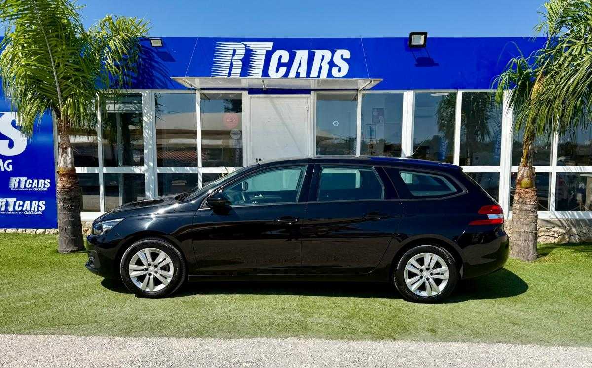 peugeot-308-sw-2021-diesel-1499cc