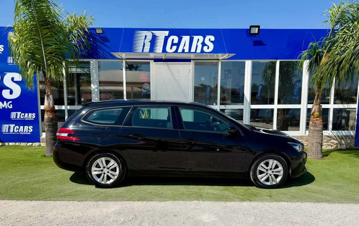 peugeot-308-sw-2021-diesel-1499cc