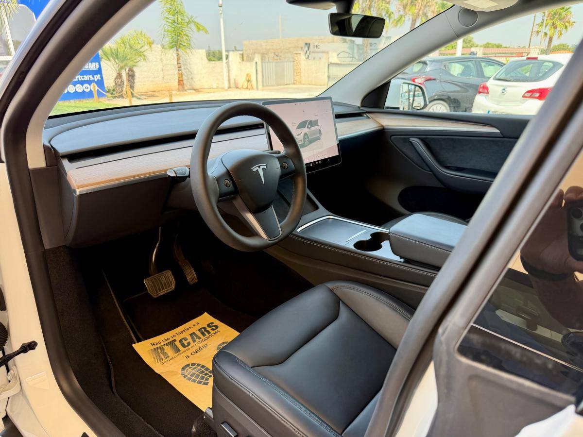 tesla-model-y-2024-eletrico-0cc