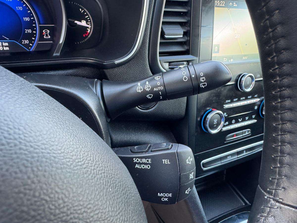 renault-megane-sport-tourer-2021-diesel-1461cc