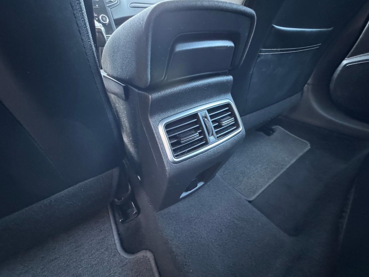 renault-megane-sport-tourer-2021-diesel-1461cc