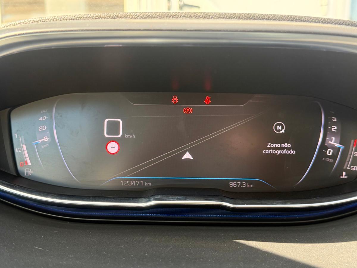 peugeot-3008-2021-diesel-1499cc