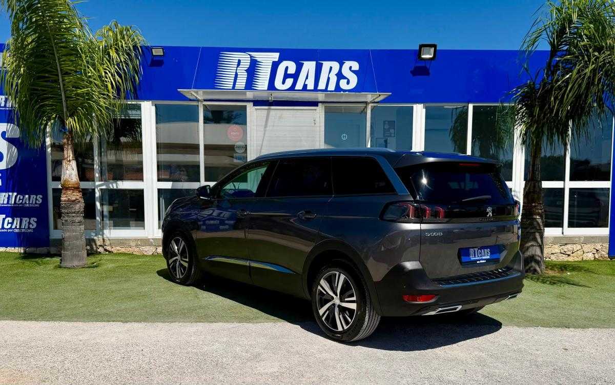 peugeot-5008-2022-diesel-1499cc