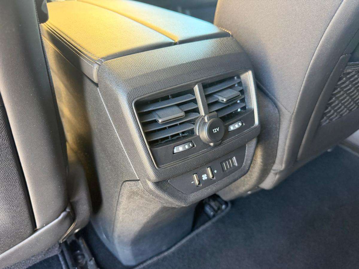 peugeot-5008-2022-diesel-1499cc