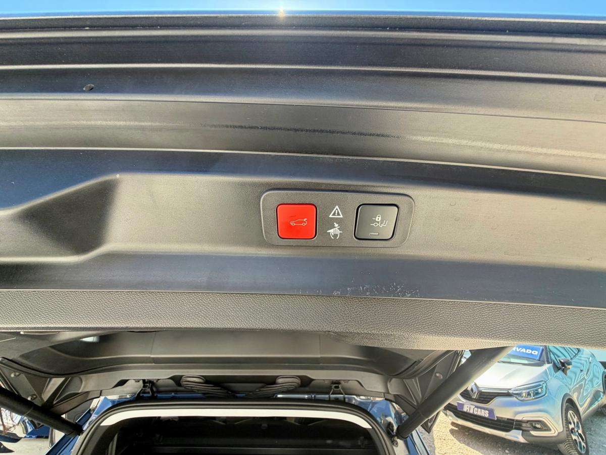peugeot-5008-2022-diesel-1499cc