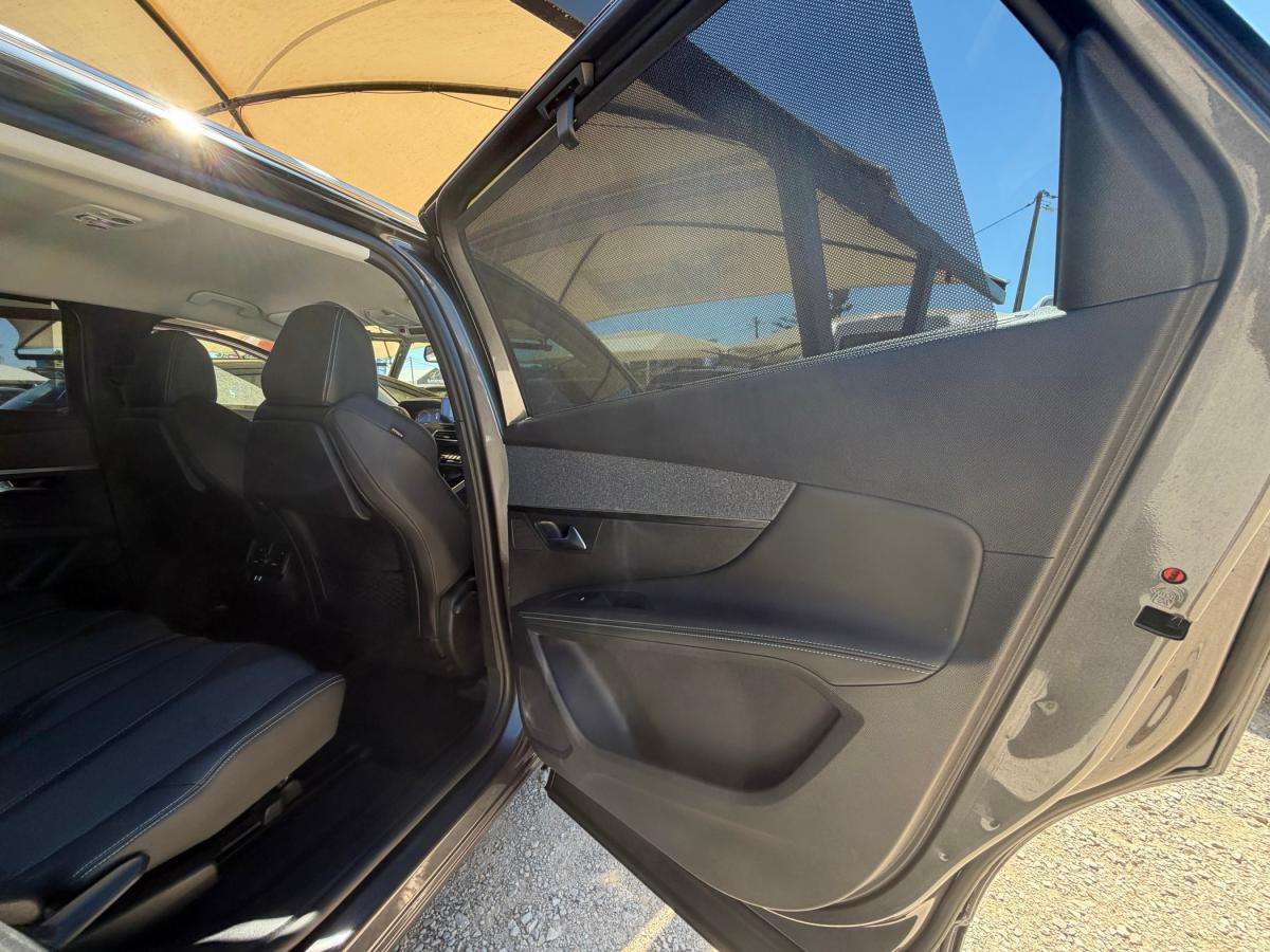 peugeot-5008-2022-diesel-1499cc