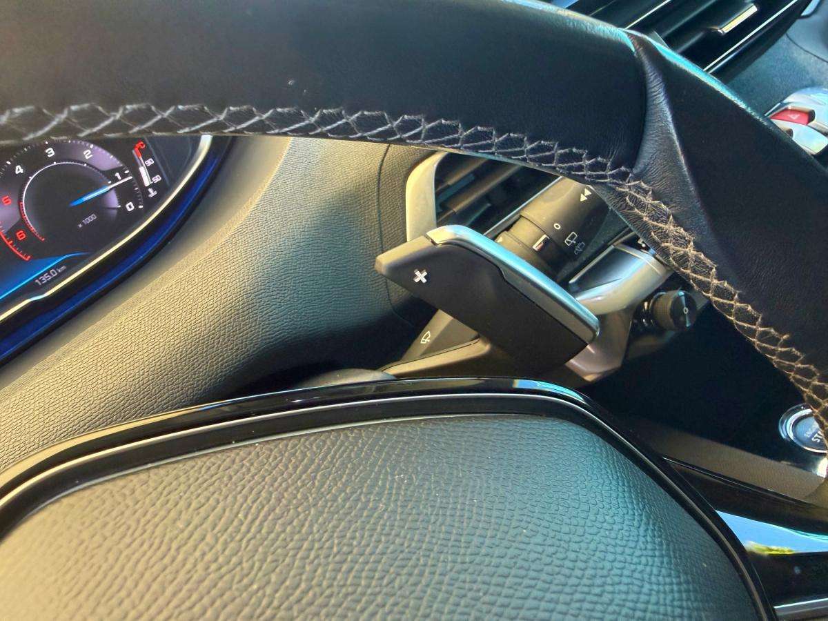 peugeot-5008-2022-diesel-1499cc