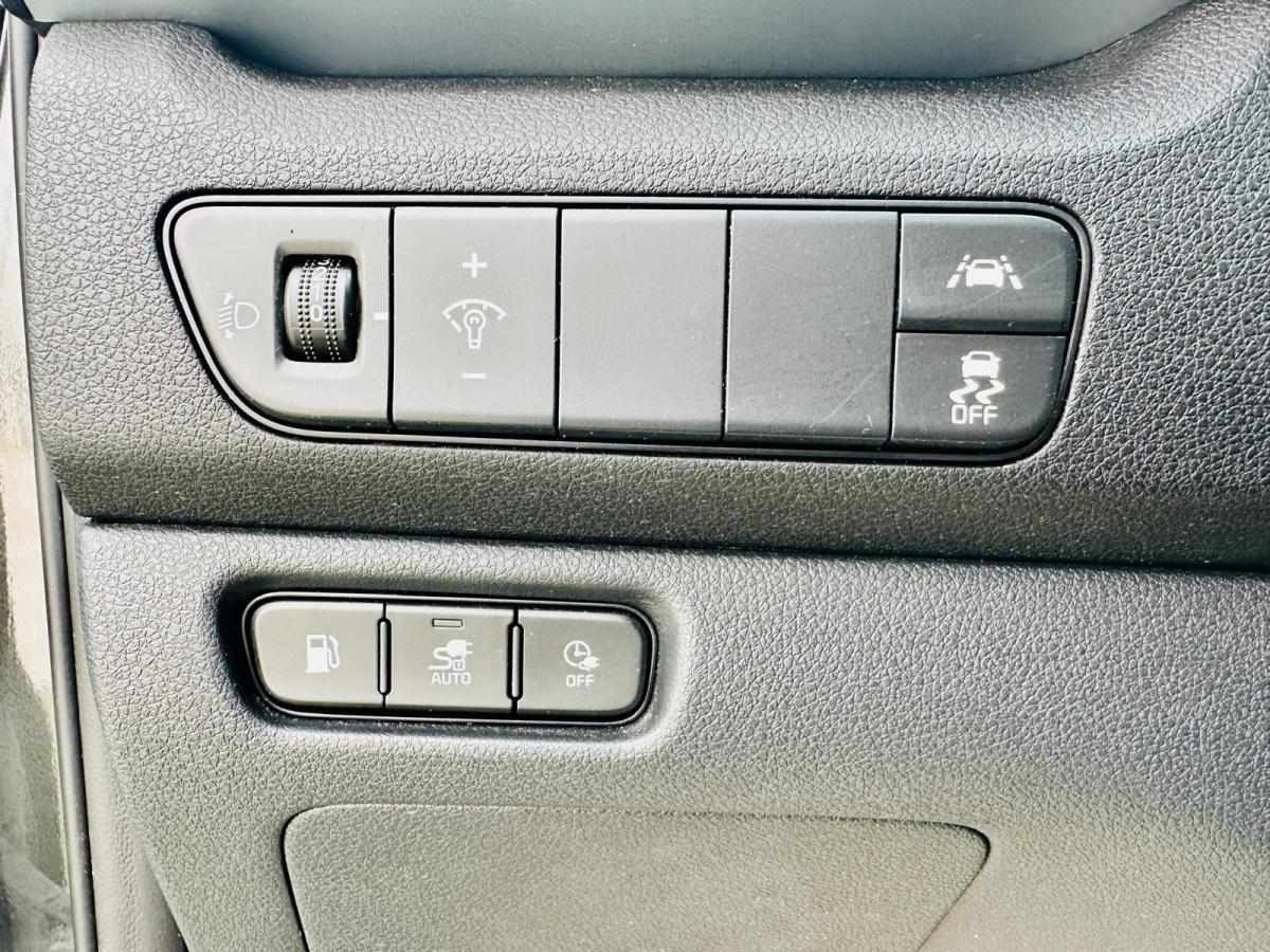 kia-niro-2022-hibrido-a-gasolina-1580cc