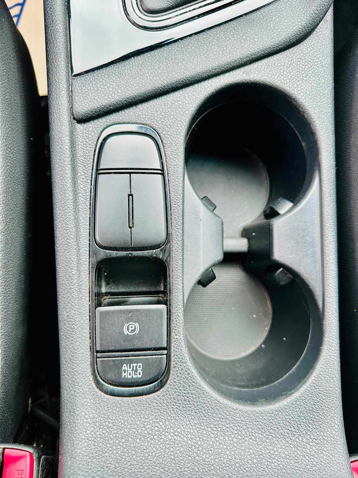 kia-niro-2022-hibrido-a-gasolina-1580cc