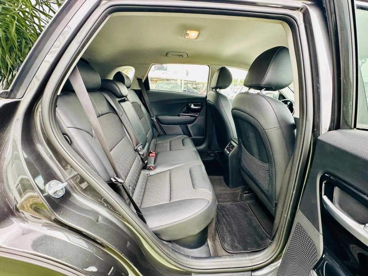kia-niro-2022-hibrido-a-gasolina-1580cc