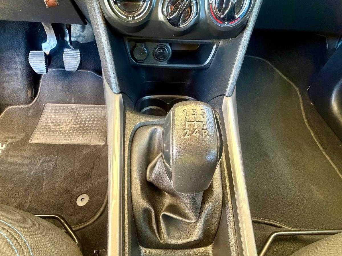 peugeot-2008-2018-gasolina-1199cc