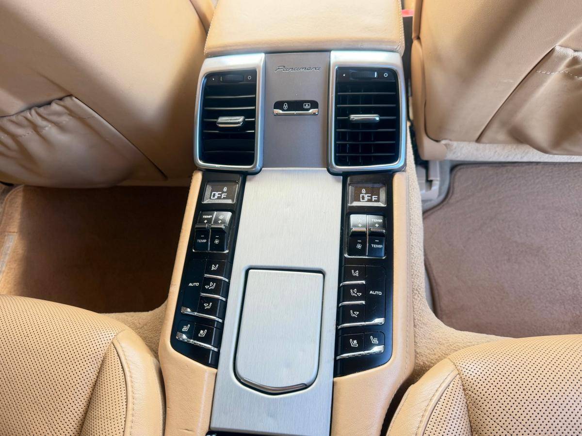porsche-panamera-2012-hibrido-a-gasolina-2995cc