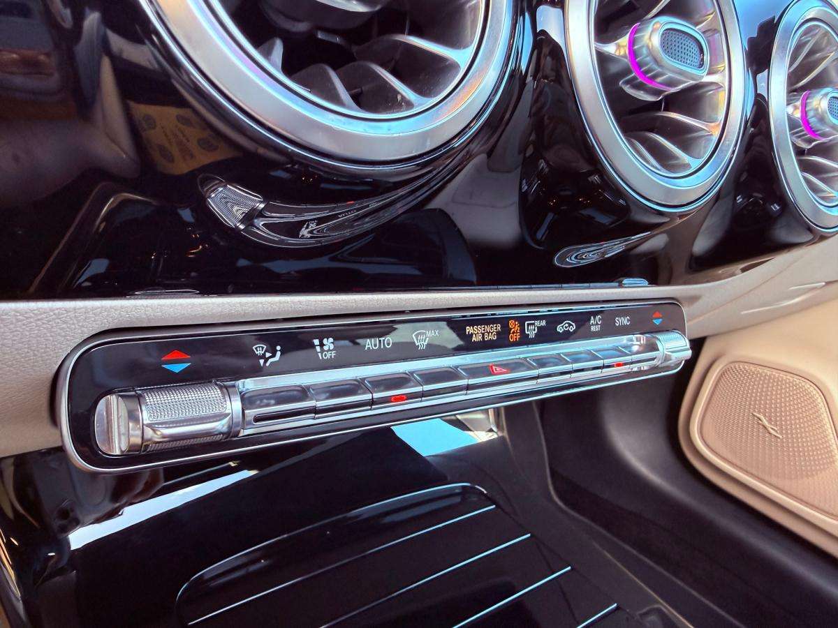 mercedes-benz-cla-2021-gasolina-1332cc