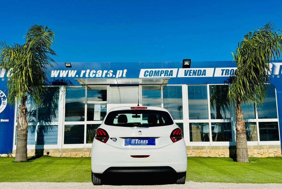 peugeot-208-2016-gasolina-999cc