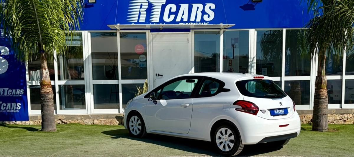 peugeot-208-2016-gasolina-999cc