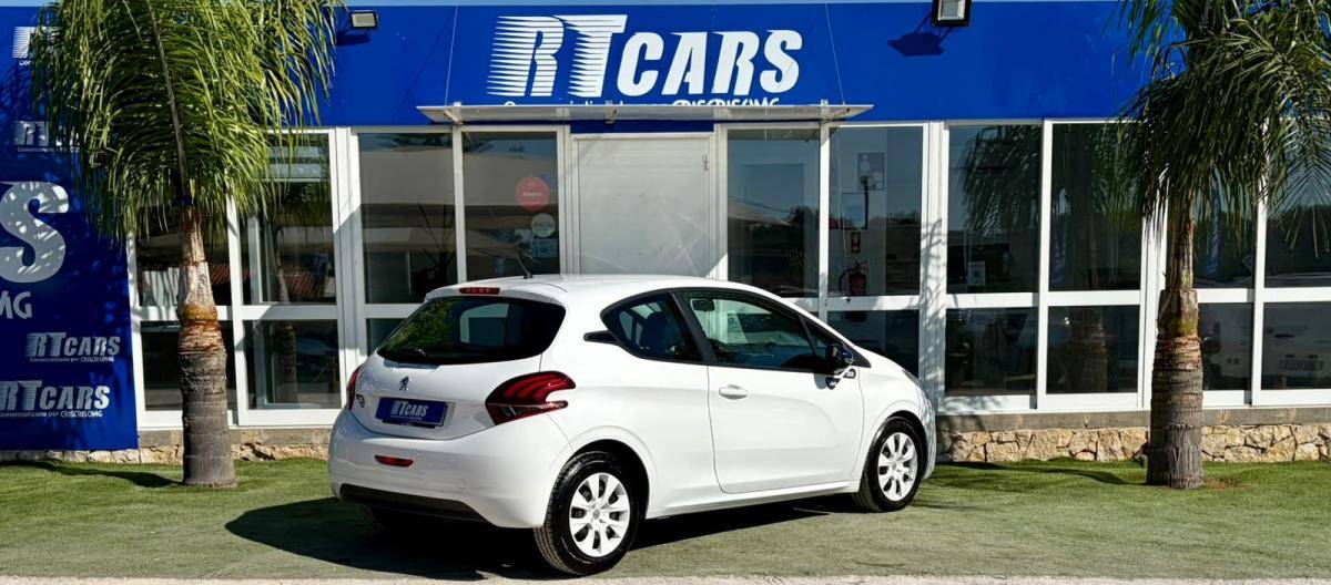 peugeot-208-2016-gasolina-999cc