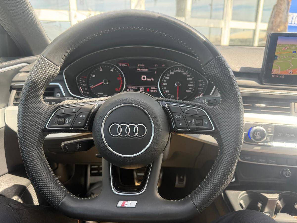 audi-a4-2019-diesel-1968cc