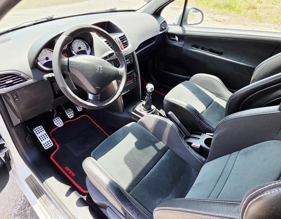 peugeot-207-1-6-vti-2010-gasolina-1598cc