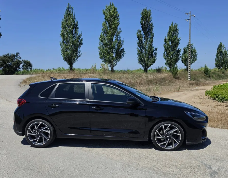 hyundai-i30-1-6-crdi-2021-diesel-1598cc