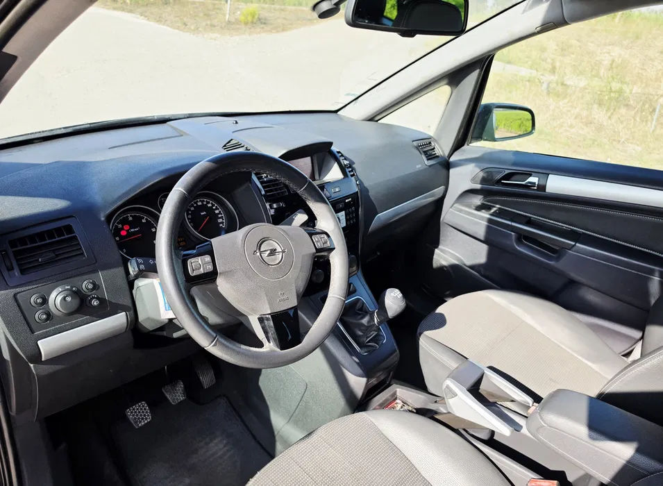 opel-zafira-1-7-cdti-2009-diesel-1686cc