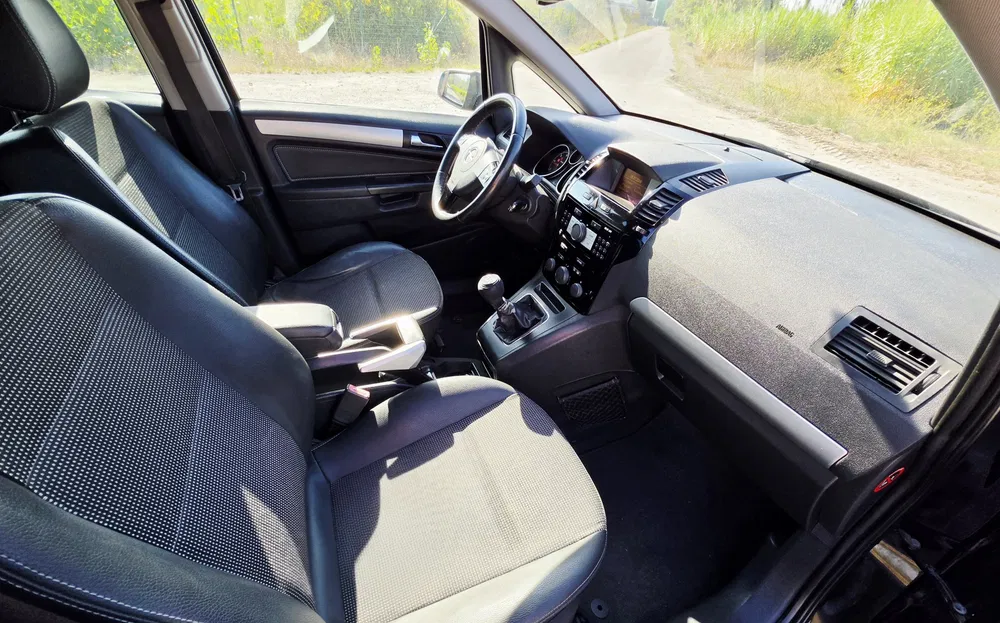 opel-zafira-1-7-cdti-2009-diesel-1686cc