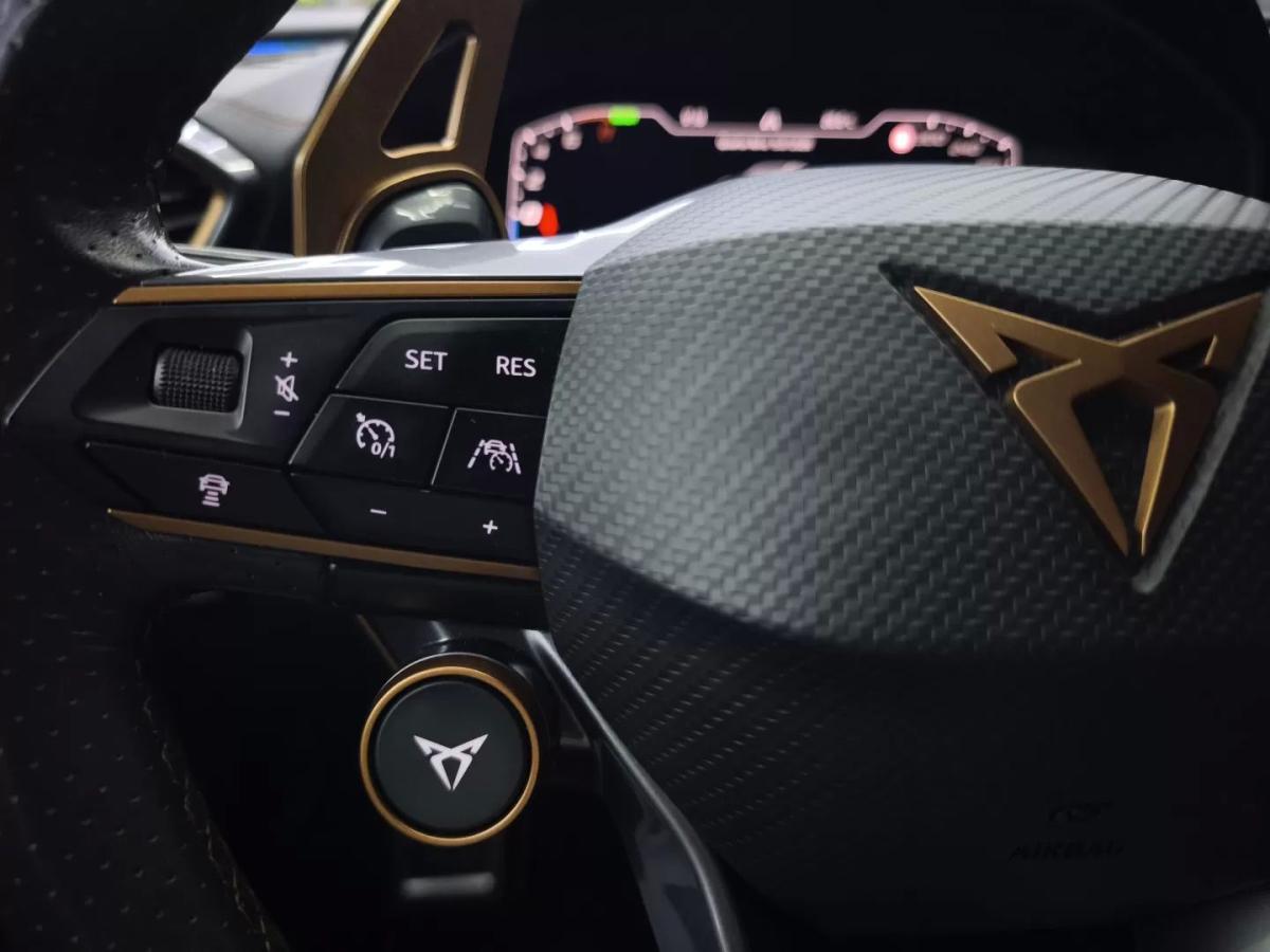 cupra-formentor-2021-hibrido-1395cc