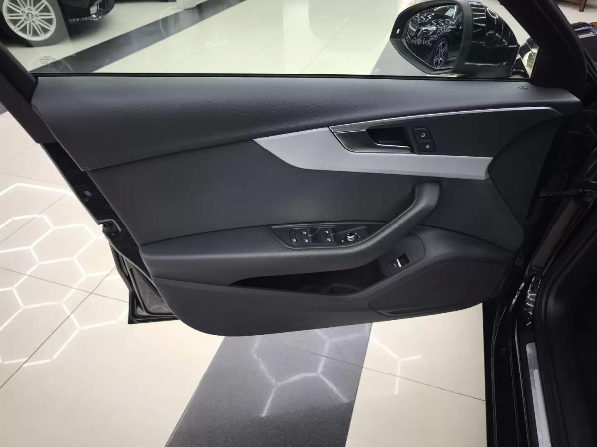 audi-a4-avant-2021-diesel-1968cc