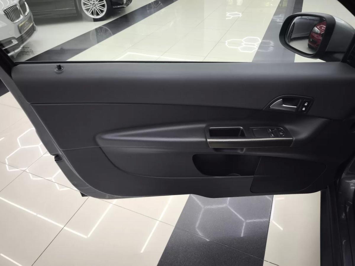 volvo-c30-2012-diesel-1560cc
