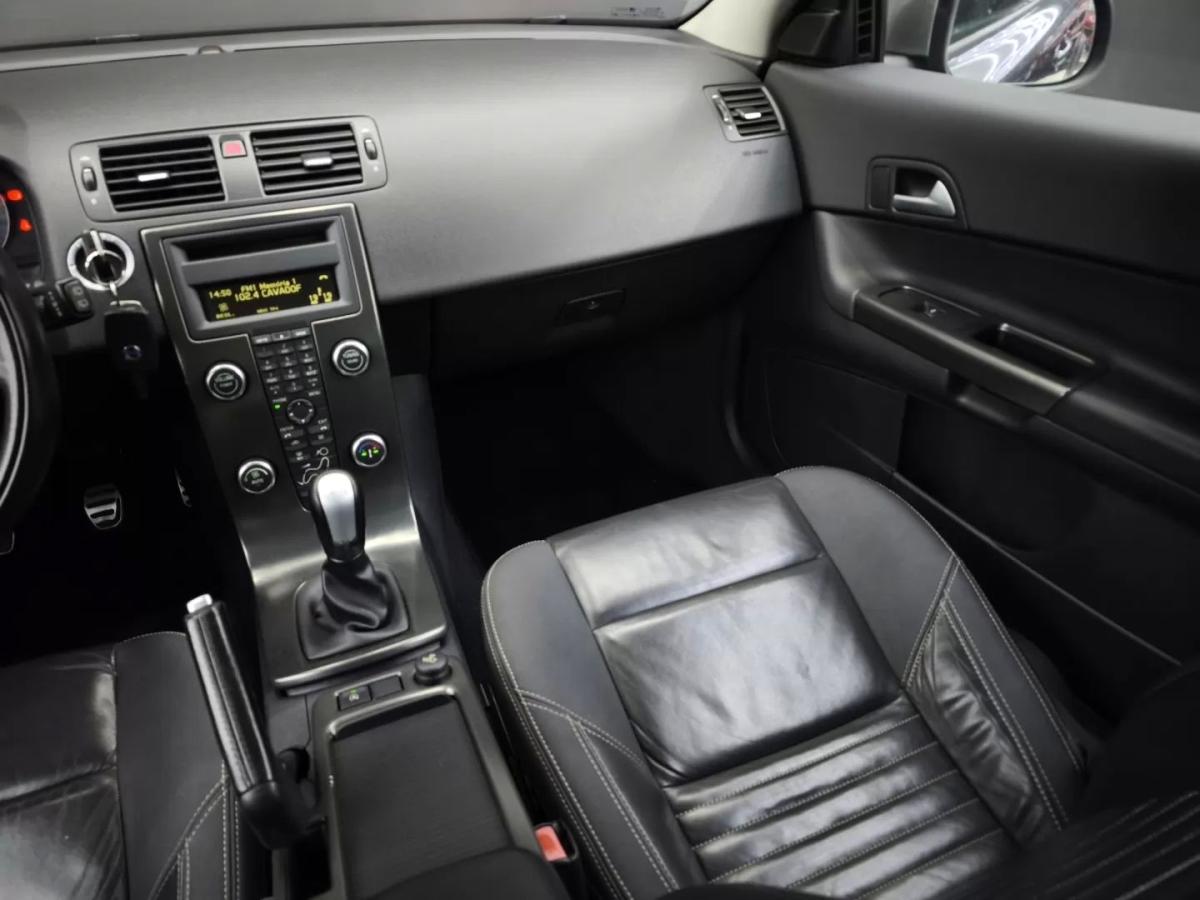 volvo-c30-2012-diesel-1560cc