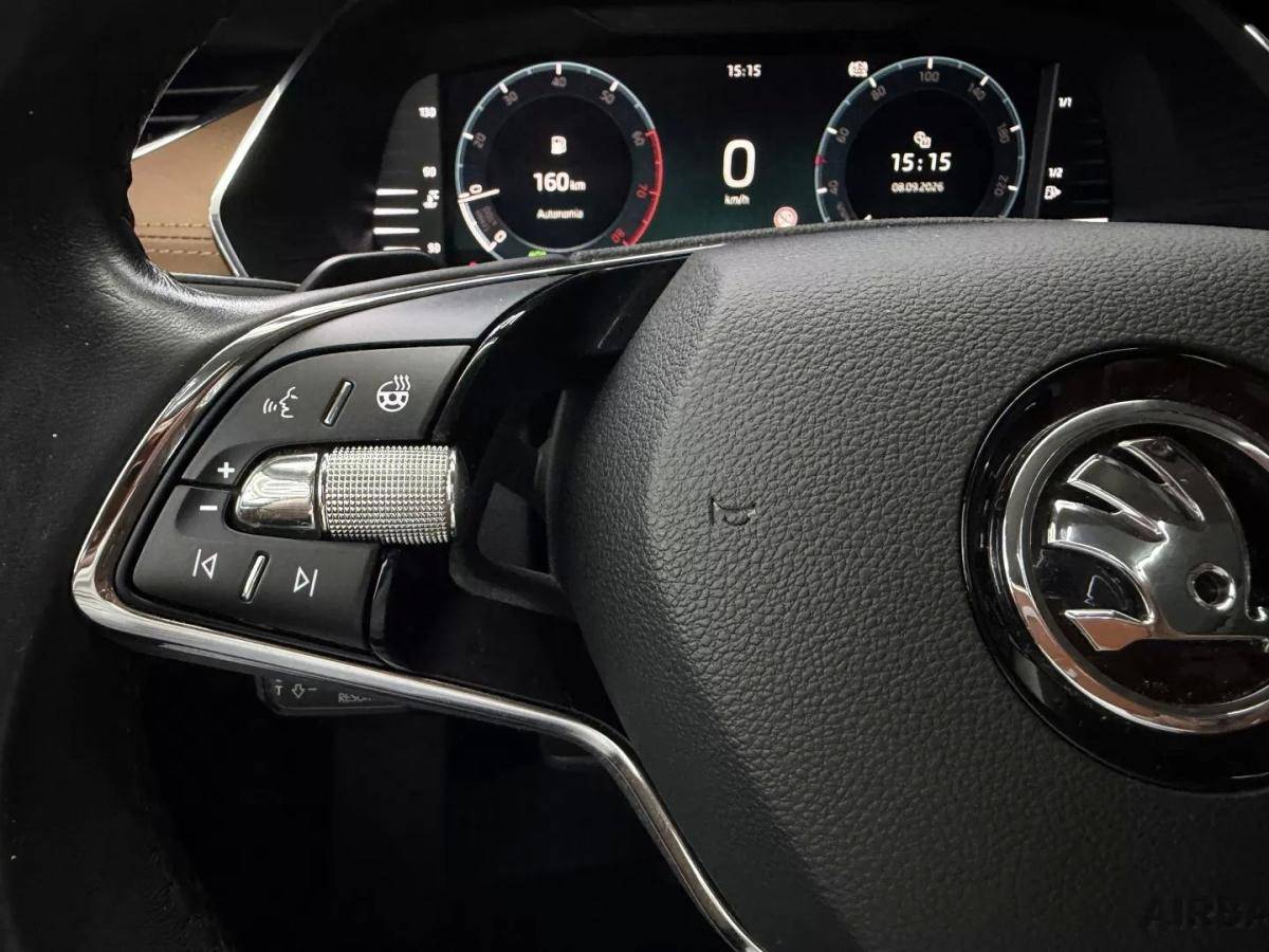 skoda-octavia-break-2021-gasolina-999cc